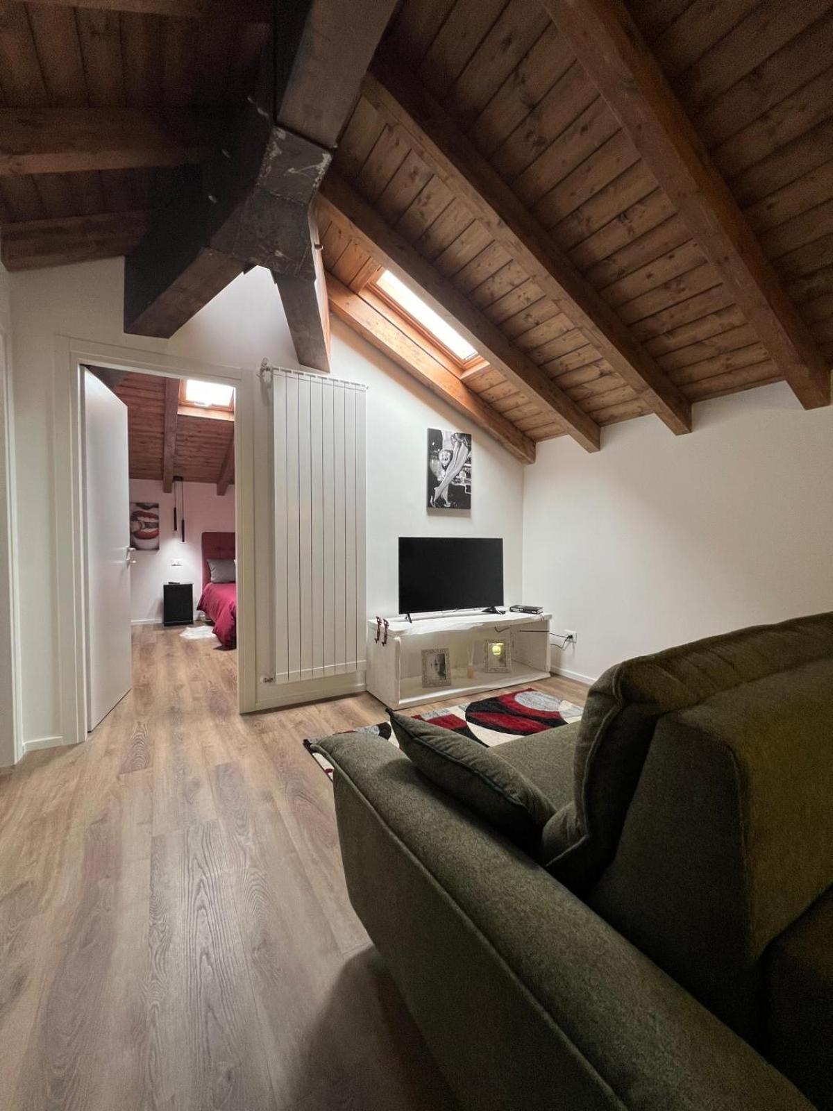Appartement Abitare Il Tempo-Elegante E Moderno-Ad 1 Bus Da Roma à Velletri Extérieur photo
