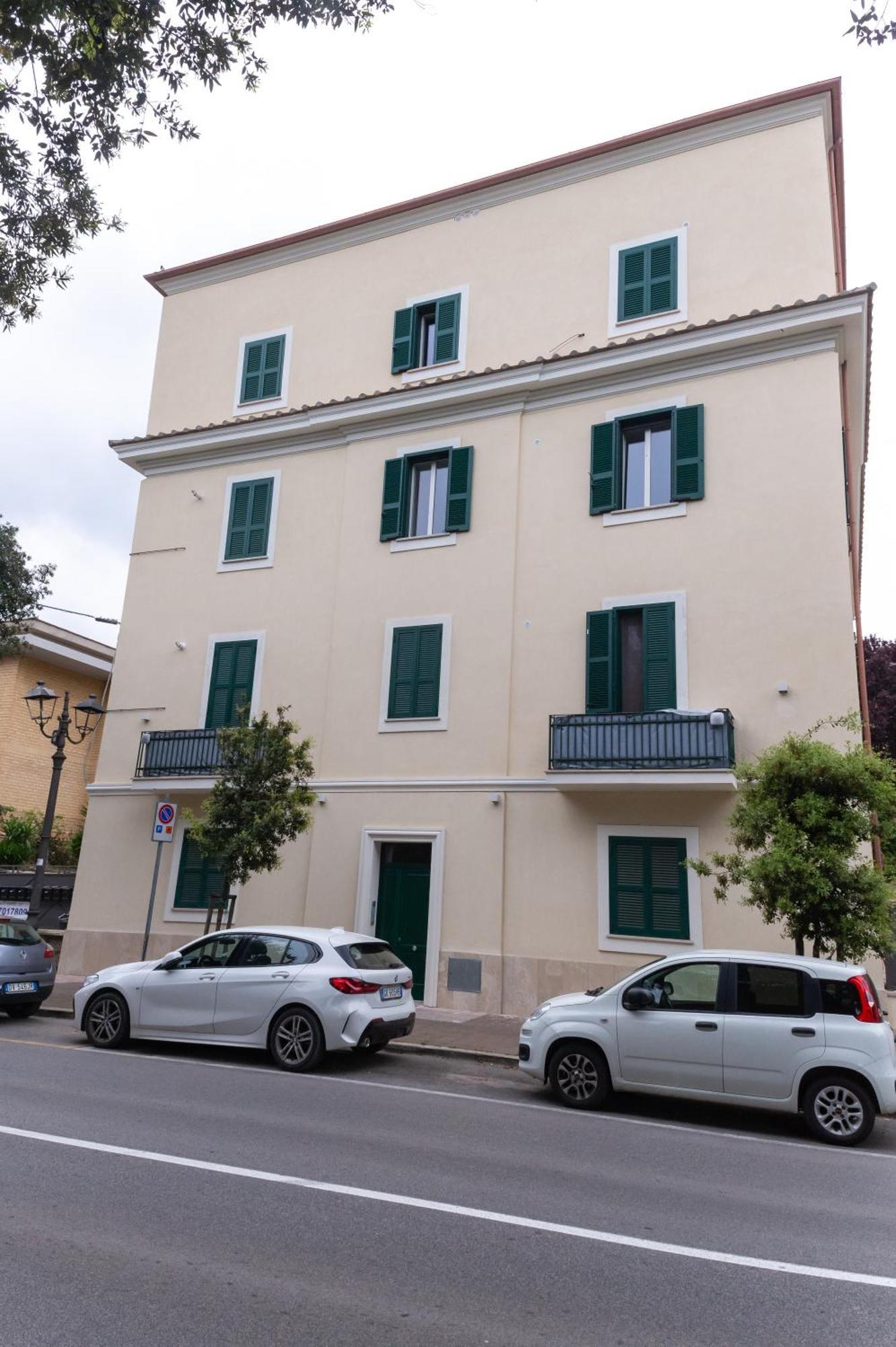 Appartement Abitare Il Tempo-Elegante E Moderno-Ad 1 Bus Da Roma à Velletri Extérieur photo