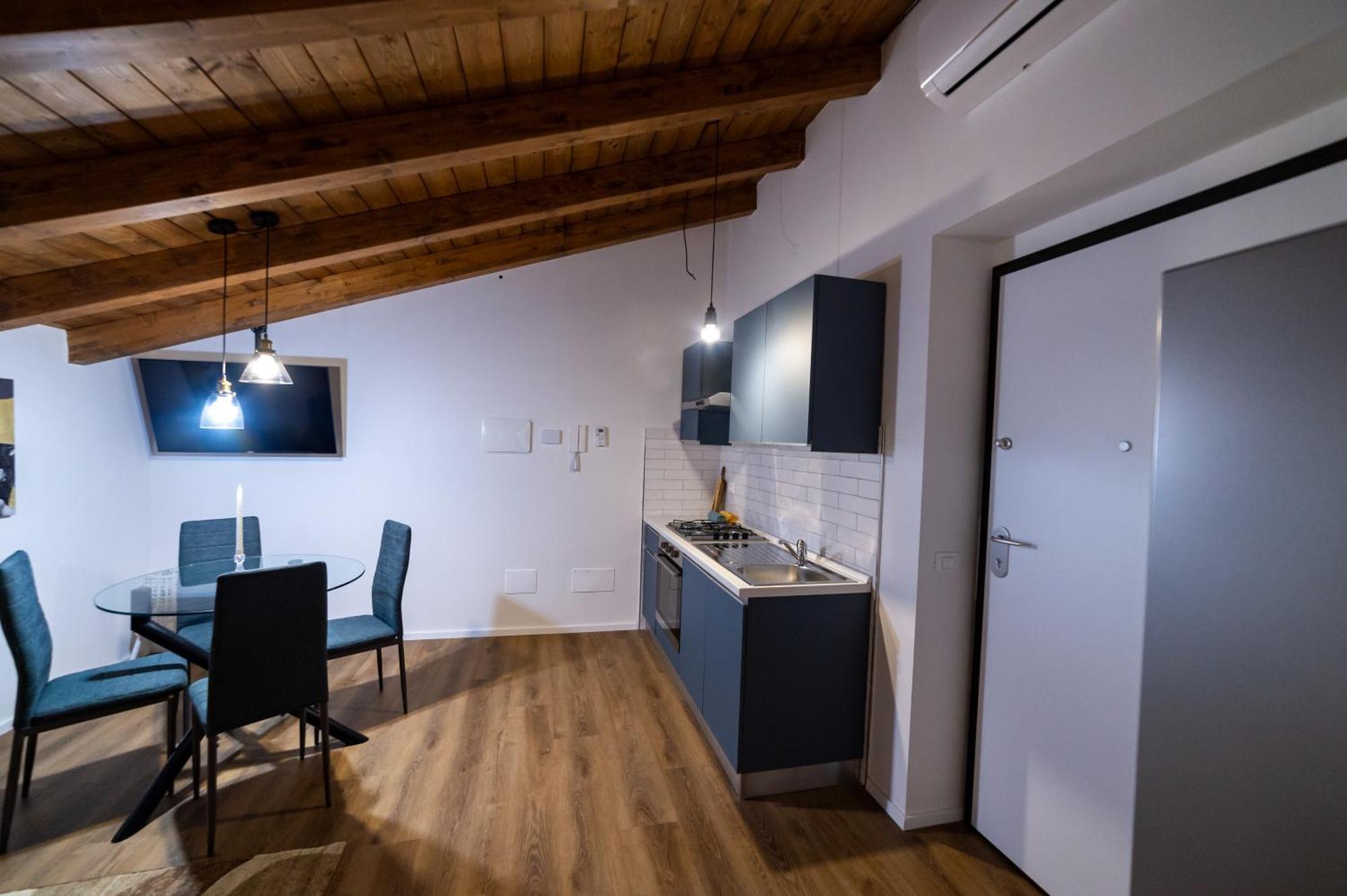 Appartement Abitare Il Tempo-Elegante E Moderno-Ad 1 Bus Da Roma à Velletri Extérieur photo